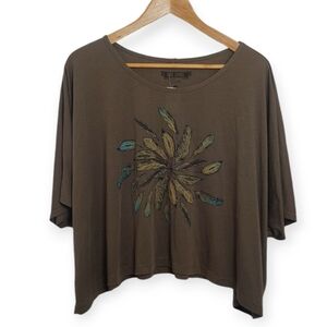 Disney Parks Red Label Couture Women's Size  Large XL Cropped Feathers